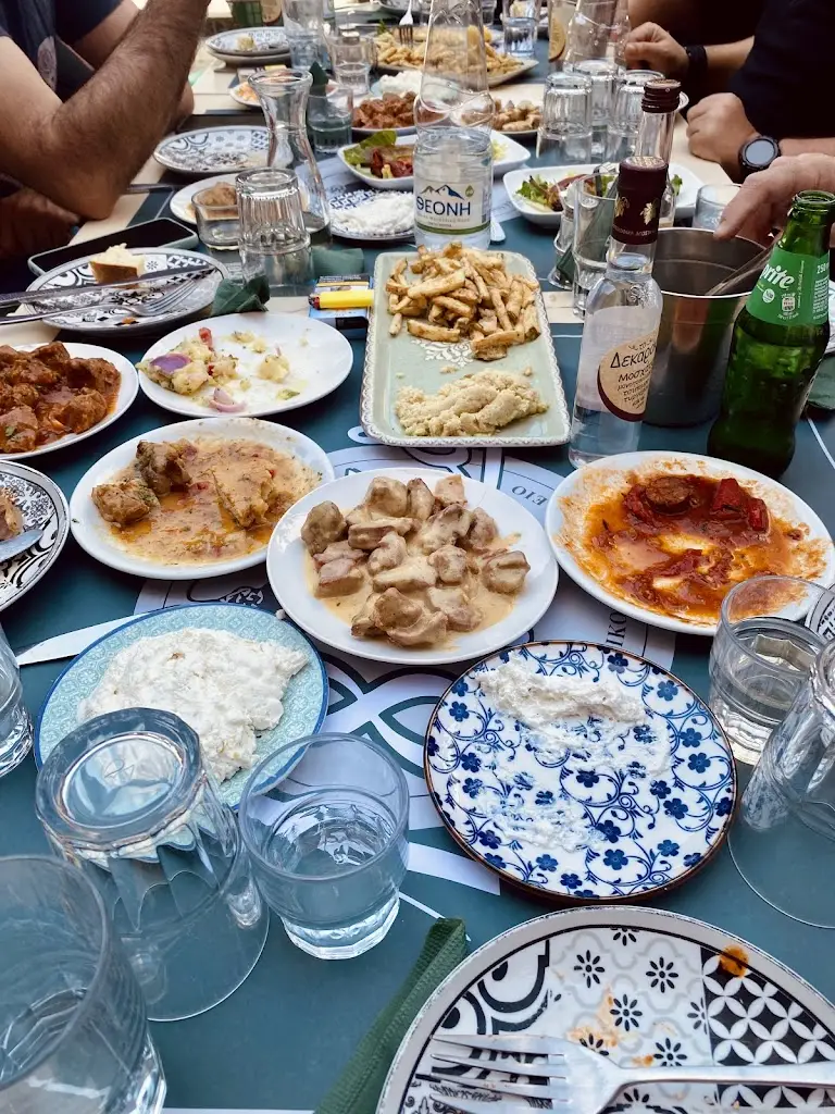 Anna Vola_18 ΓΡΑΔΑ τσιπουράδικο μεζεδοπωλείο_Kardítsa_Bewertung