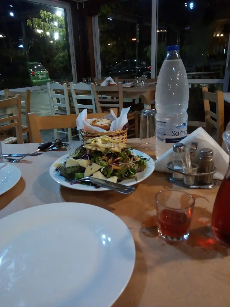 C.C T_Staphylomeli_Keratéa_review