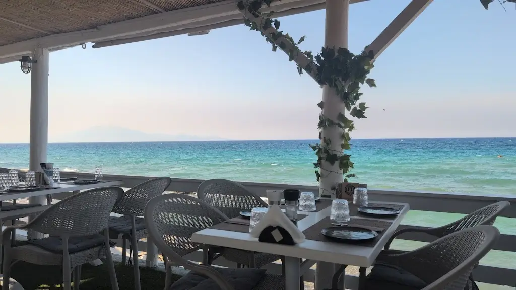 Sven T._Amboula beach restaurant_Mouzáki_Bewertung