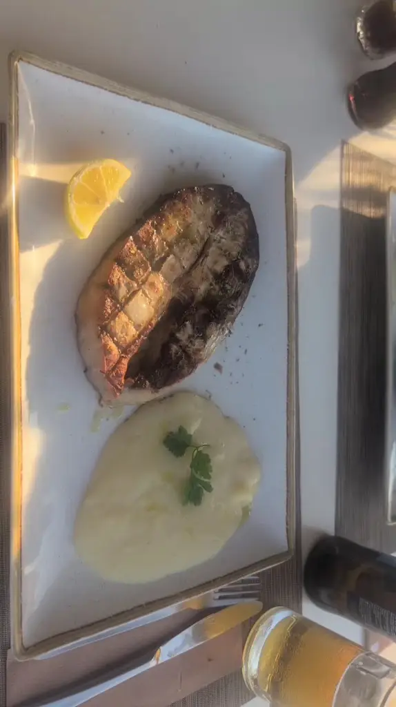 Amboula beach restaurant_Mouzáki_slider_image_2