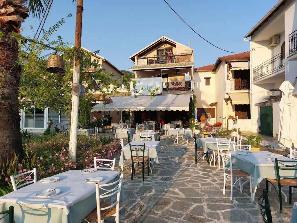 Castelio_Mavrommáti_slider_image_1