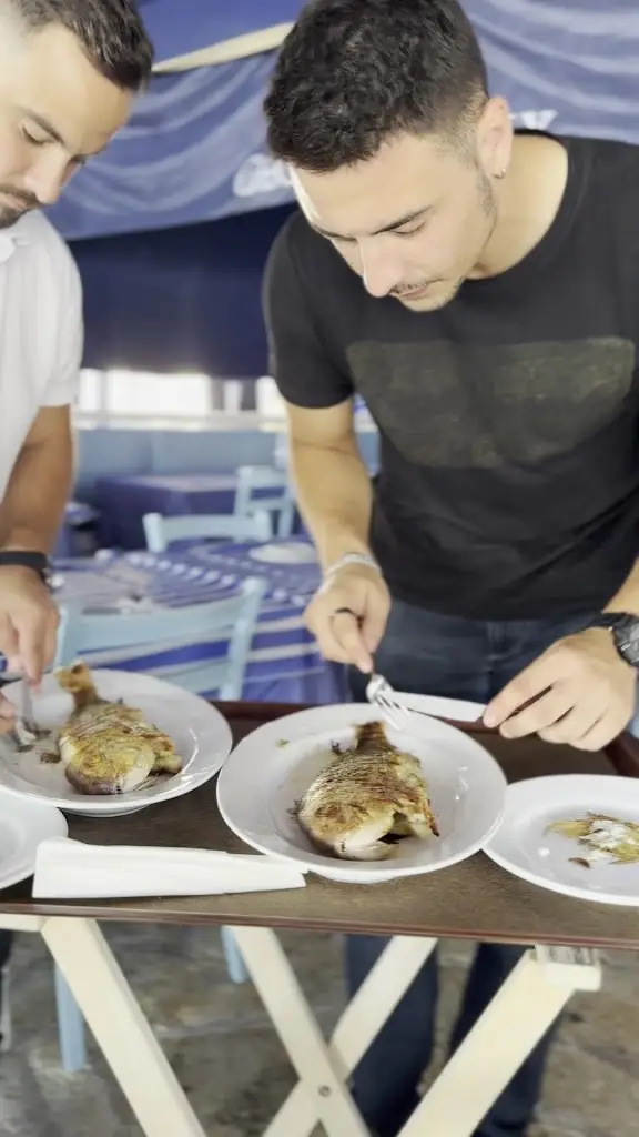 Georgeos Family_Mavrommáti_slider_image_2