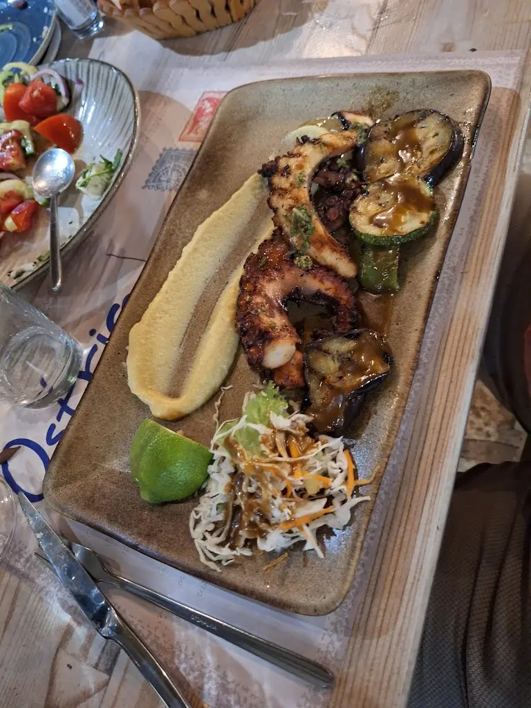 Menu_Ostria_Mavrommáti_image_9