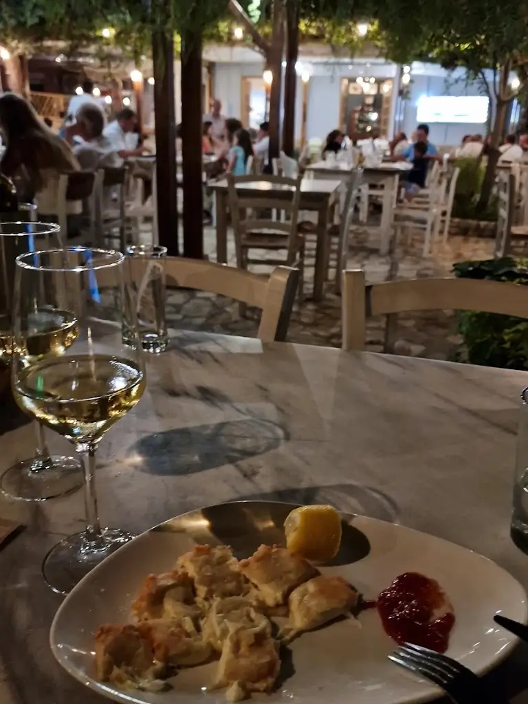 Ostria_Mavrommáti_slider_image_2