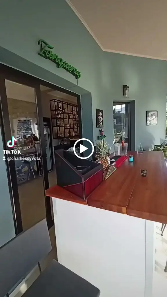 Charlie’s_Mavrommáti_slider_image_2