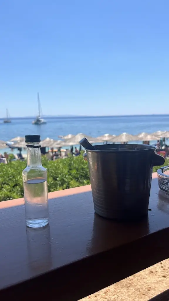 Alexander Schmidt_Mega Drafi_Mavrommáti_recensione