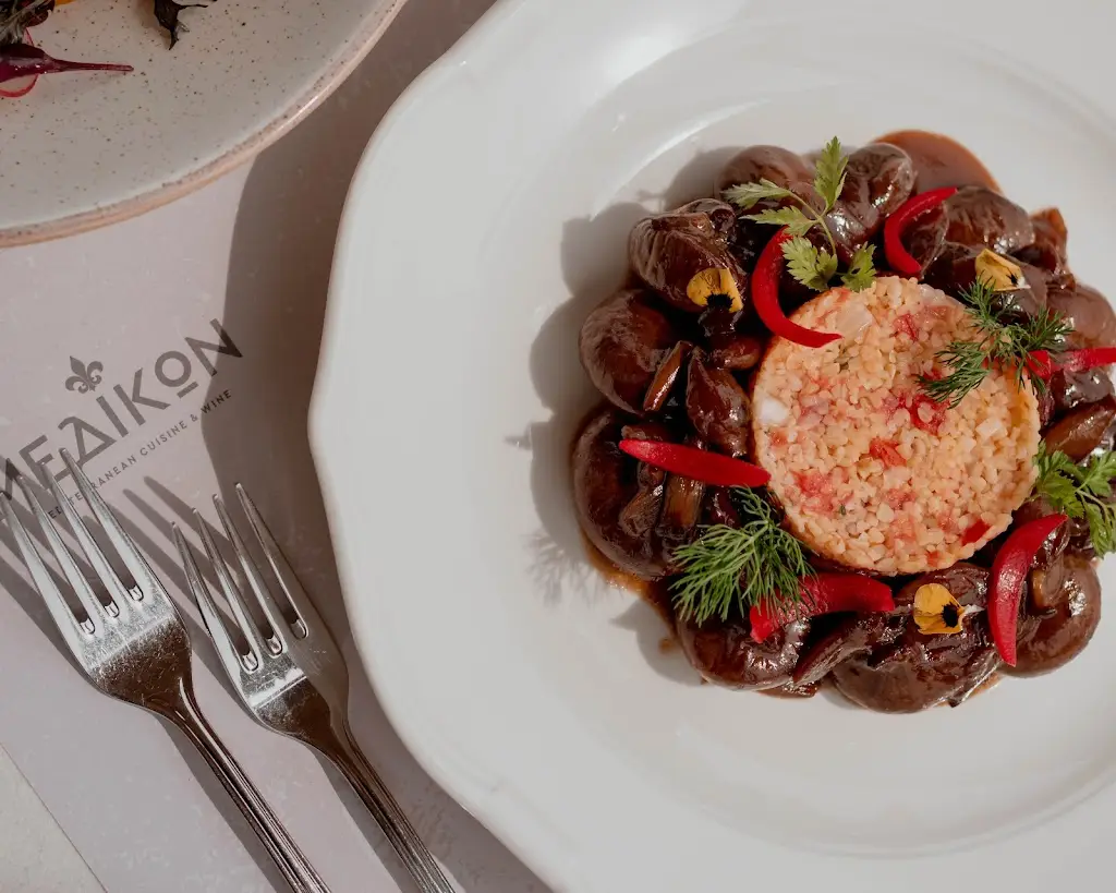 MEDIKON Mediterranean Cuisine & Wine_Áno Lekhónia_slider_image_3