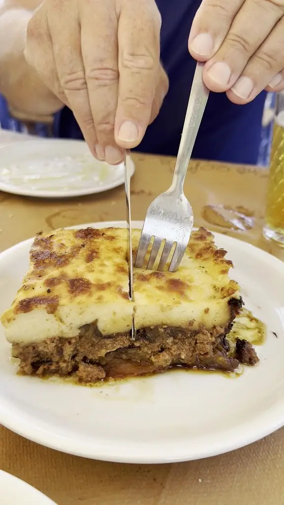 Armonia Restaurant_Áno Lekhónia_slider_image_2