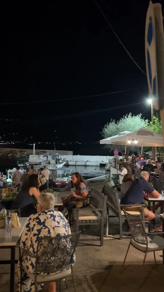 Meze Mani_Áno Lekhónia_slider_image_2