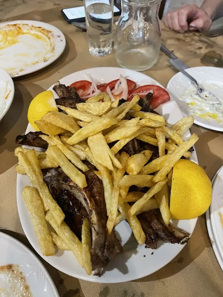 ARTEMIS Restaurant_Argalastí_slider_image_2