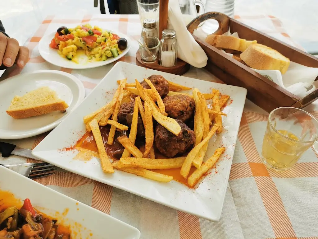 Menu_Παπακυρίτσης Ιωάννης_Argalastí_image_3