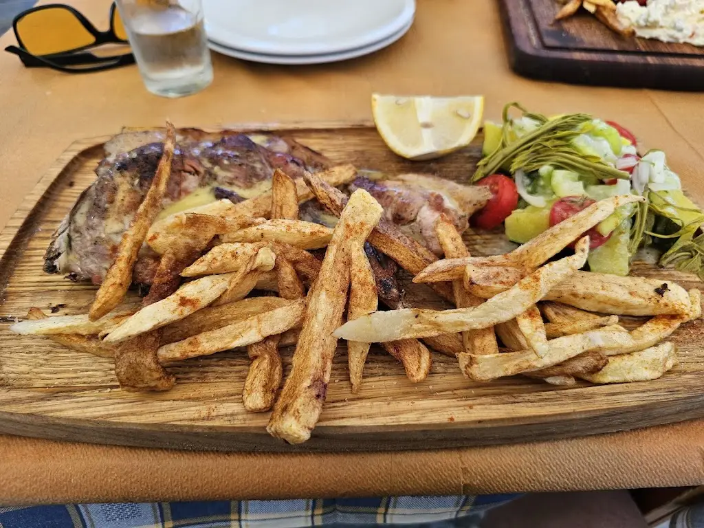 Παπακυρίτσης Ιωάννης_Argalastí_slider_image_3