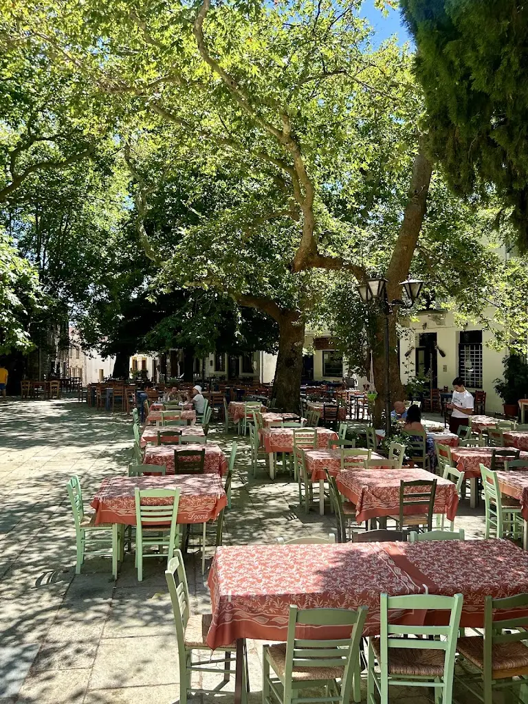 «Κι όπου το πει»_Argalastí_slider_image_3