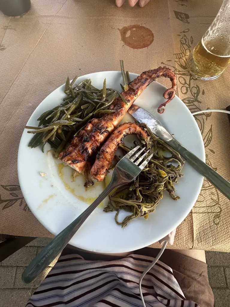 Natalia Chrzescijanek_Stefanos Tavern_Argalastí_Bewertung