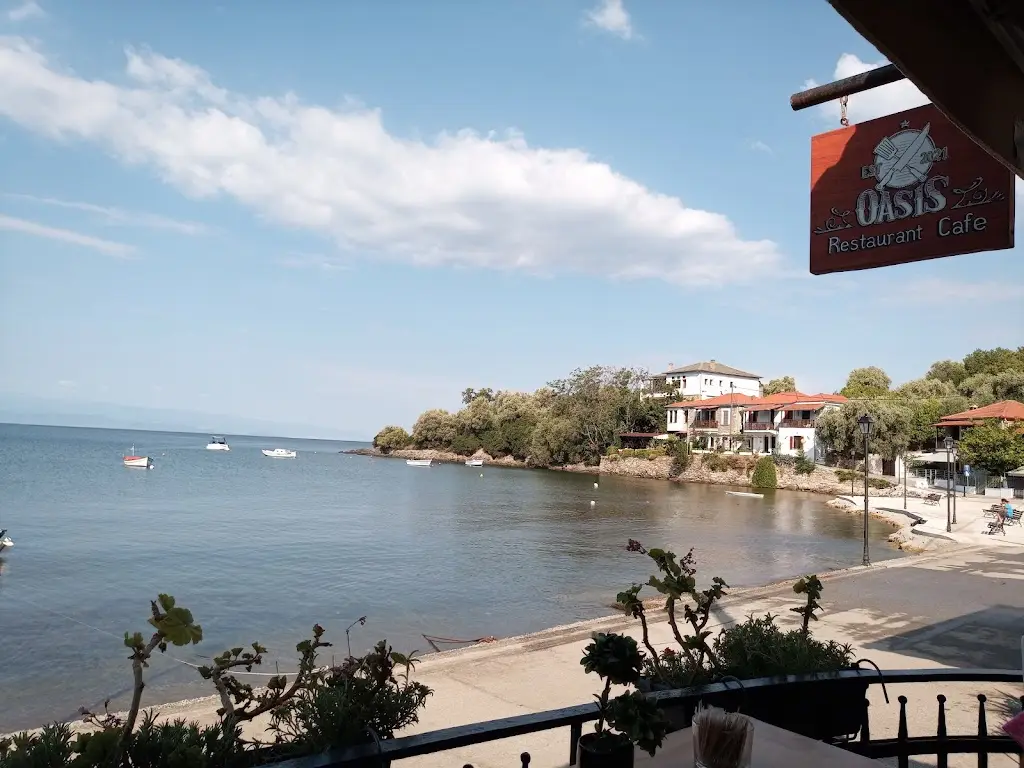 Oasis Restaurant-Cafe_Argalastí_slider_image_3