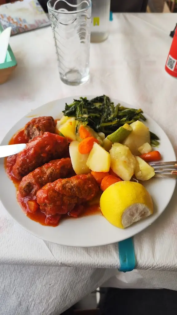 Marios Vouniotis_Loukia's homemade food_Néa Ionía_Bewertung