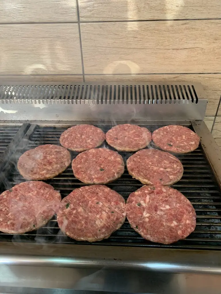 Menü_Κρεοπωλείο & Ψητοπωλείο Η ΓΟΥΡΑ_Almyrós_Bild_2