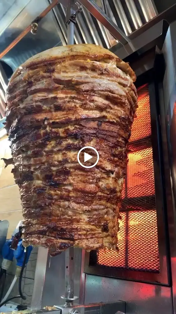 Κρεοπωλείο & Ψητοπωλείο Η ΓΟΥΡΑ_Almyrós_slider_image_2