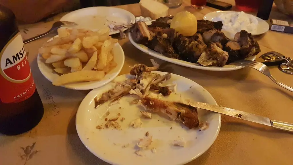 Menü_Cosmic Taverna Uta_Almyrós_Bild_7