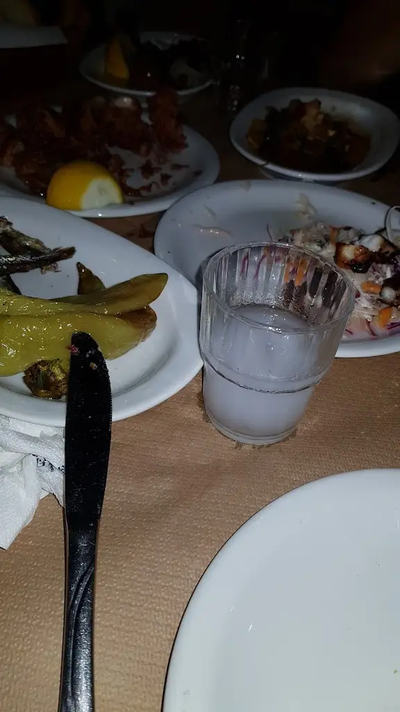 Menü_Marmagkiolis tsipouradiko_Almyrós_Bild_4