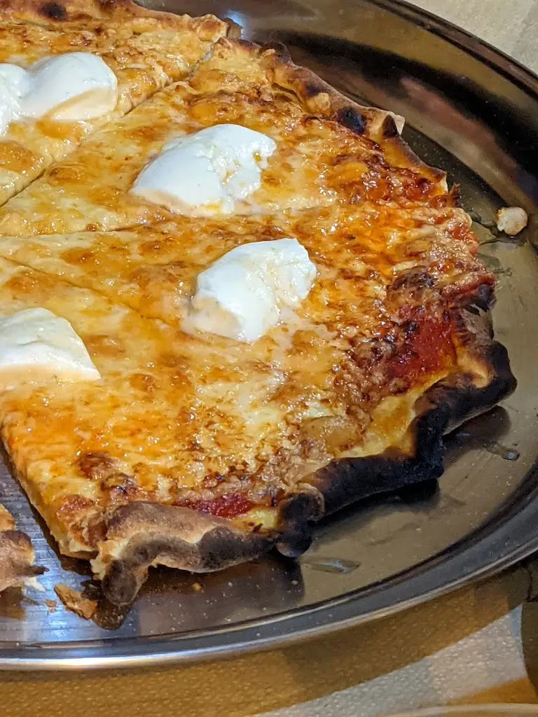 Lucas Cusack_capricciosa almiros_Almyrós_Bewertung