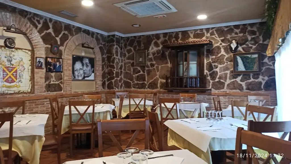 Geúseis Restaurant in Almyrós