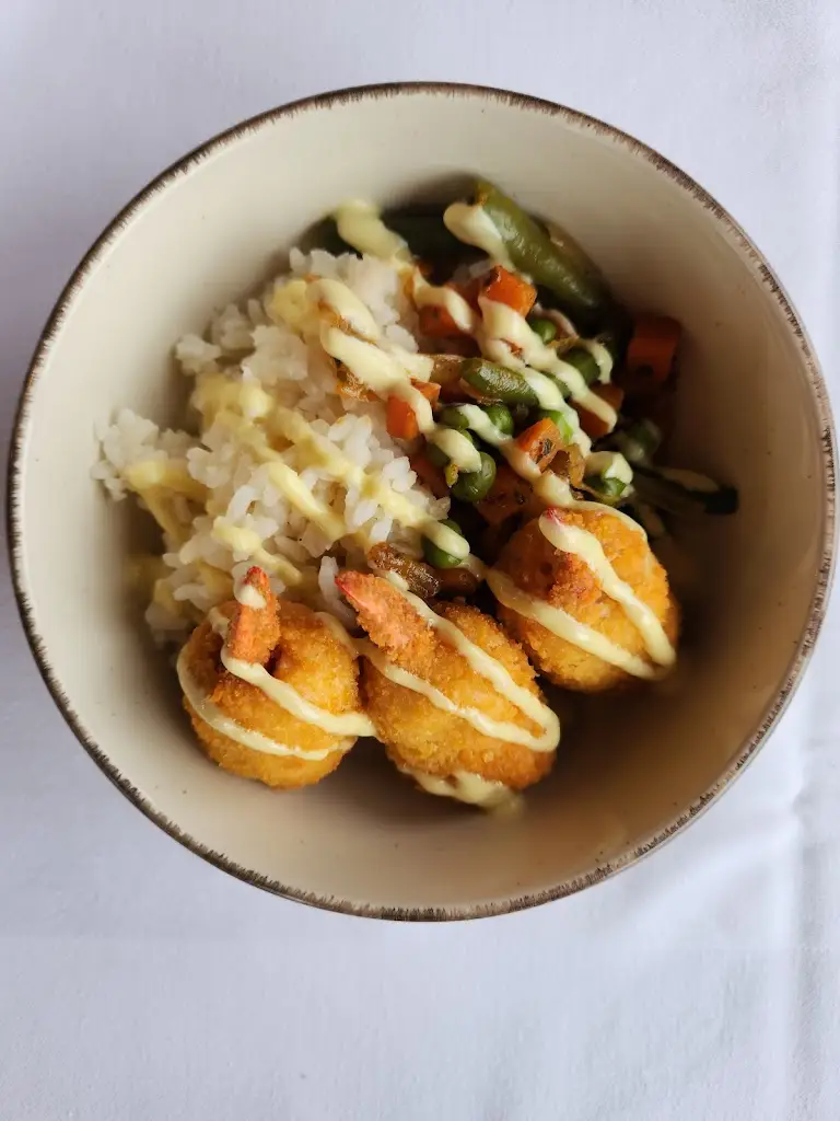 MARO_Almyrós_slider_image_1