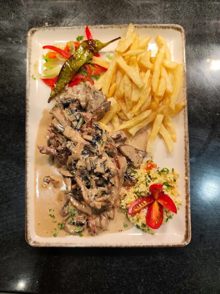 Βαλσάμηλο Εστιατόριο /Balsamilo Restaurant_Portariá_slider_image_3