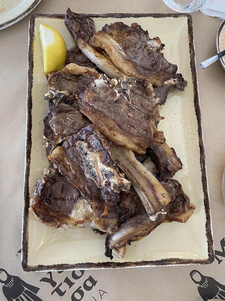 Ilias Giannoulis_Μεσογείτισσα Ταβέρνα_Keratéa_review