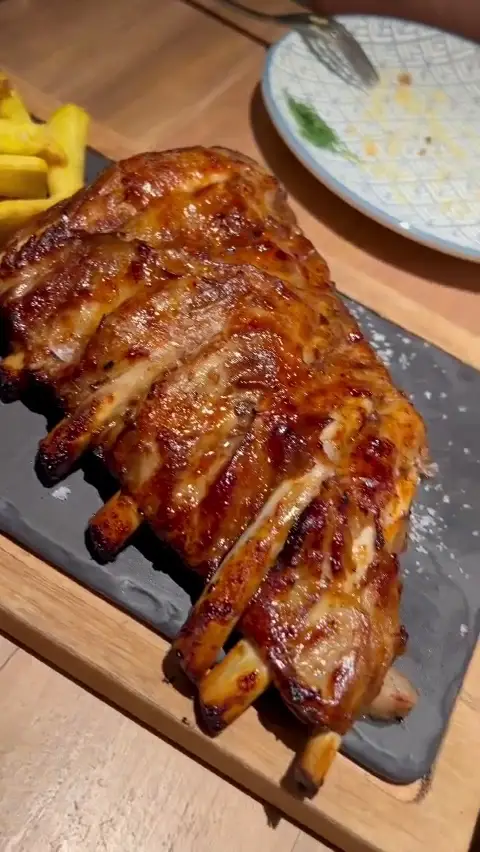 Mezedopoleío Nostalgía_Ágioi Theódoroi_slider_image_2