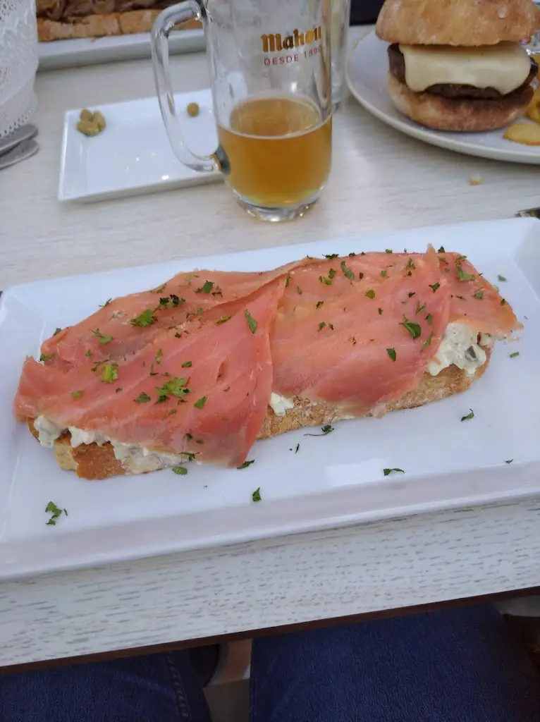 Menü_ΧΑΡΑΣ ΓΕΥΣΕΙΣ_Athíkia_Bild_7