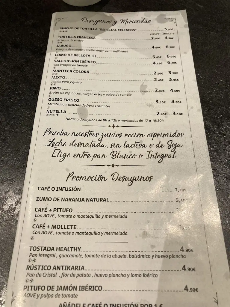 Menü_Veckio’s Pizza_Kranídi_Bild_1