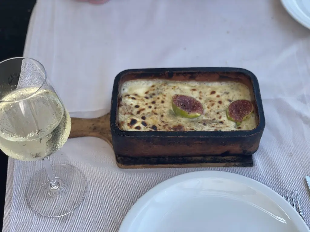 Menu_To Nisi_Messíni_image_8