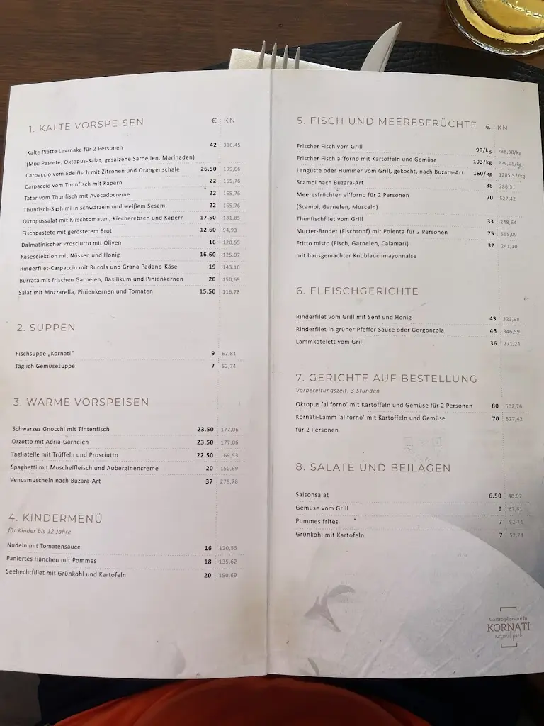Menu_To Pleonektima Tis Noikokiras_Moláoi_image_1