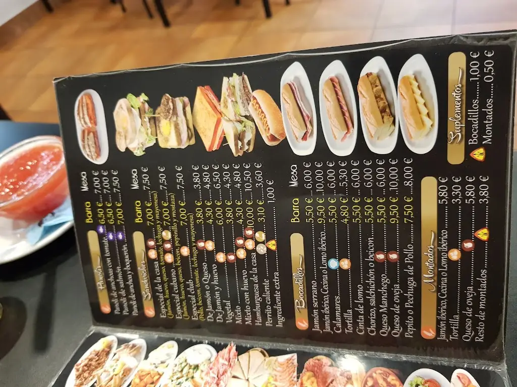 Menü_Zorbas Restaurant_Koróni_Bild_1