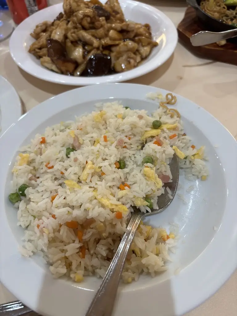 Barba Giorgis seafood restaurant_Agios Dimítrios Kropiás_slider_image_2