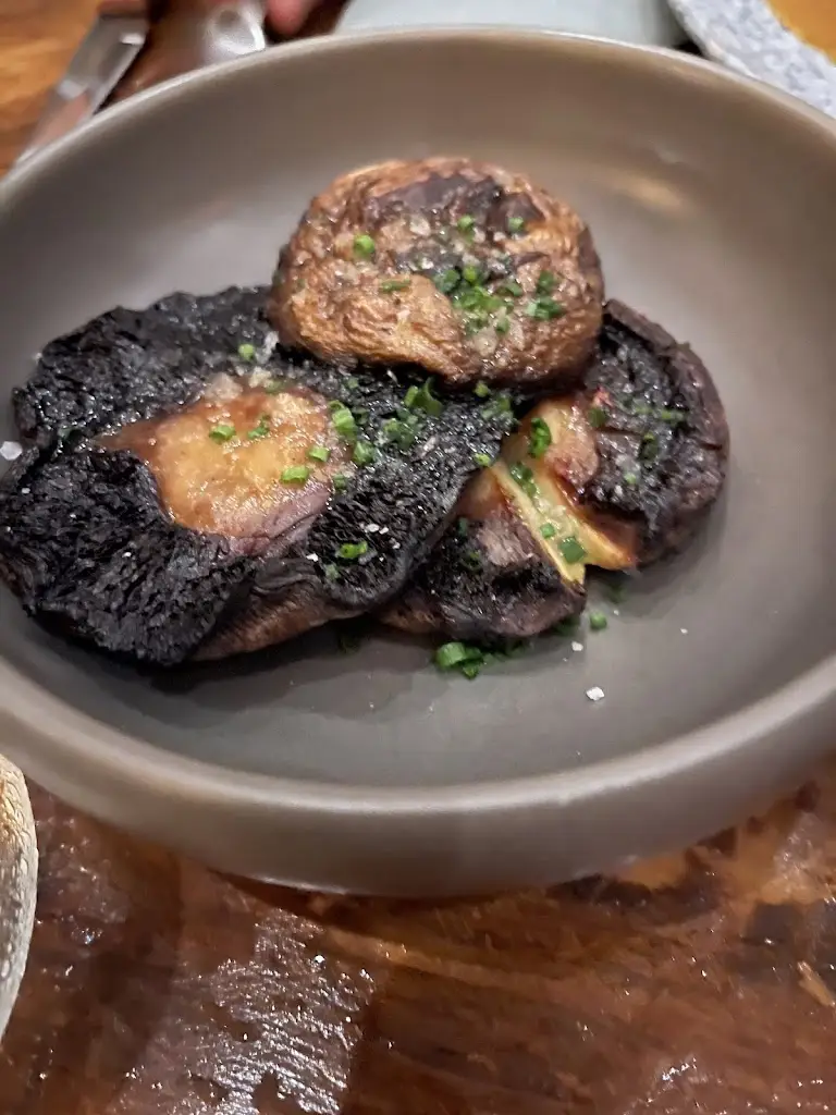 Menü_Hunters Room & Grill Restaurant_Khalándrion_Bild_5