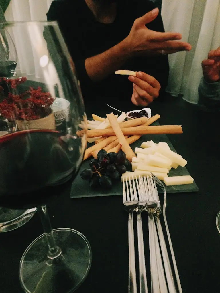 t moustaki_Rica Riccardi_Khalándrion_review