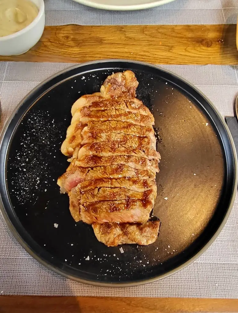 Menü_Hide & Seek - All day bar restaurant_Khalándrion_Bild_6