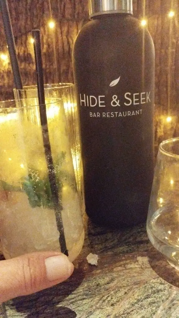 Menü_Hide & Seek - All day bar restaurant_Khalándrion_Bild_7