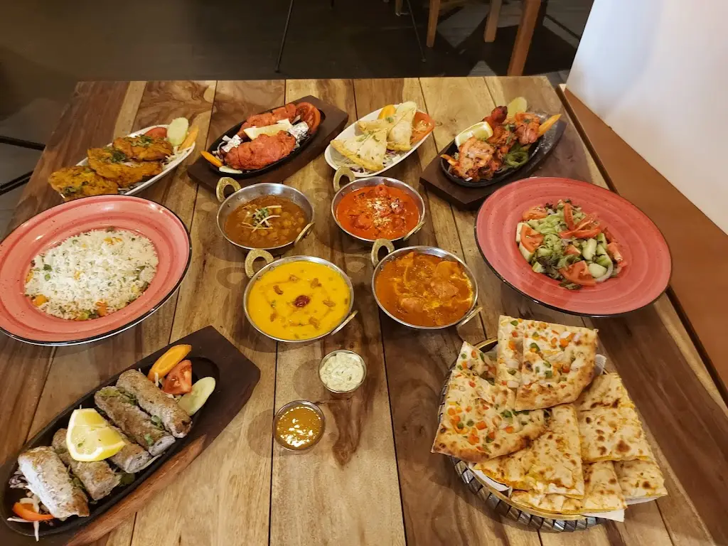 Rani Indian Cauisine_Khalándrion_slider_image_3