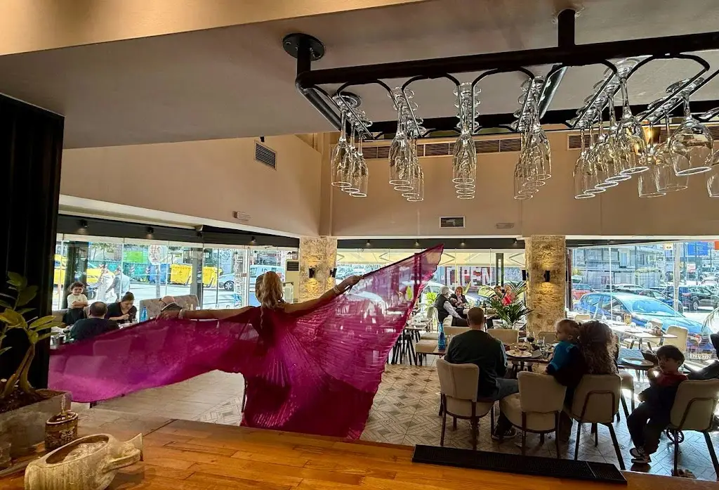 Naya Lebanese Kitchen Restaurant in Khalándrion