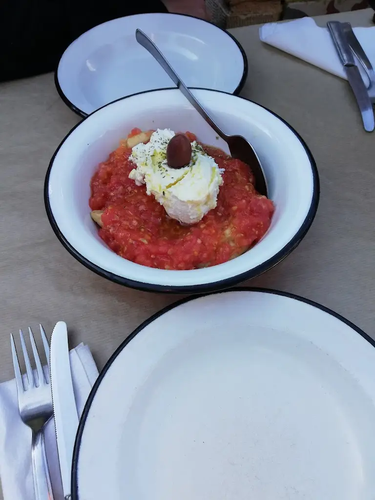 Menu_Mpakalotaverna_Khalándrion_image_6