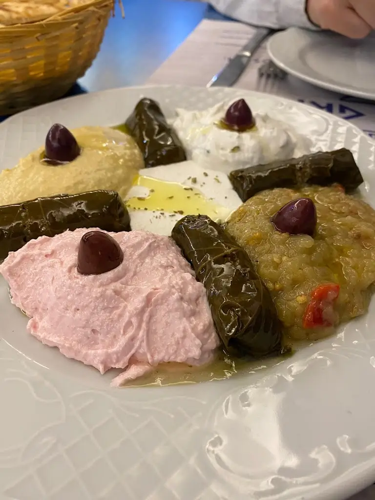 Menu_ΡΕΜΟΥΤΣΙΚΟ ΤΑΒΕΡΝΑ_Agios Dimítrios Kropiás_image_7