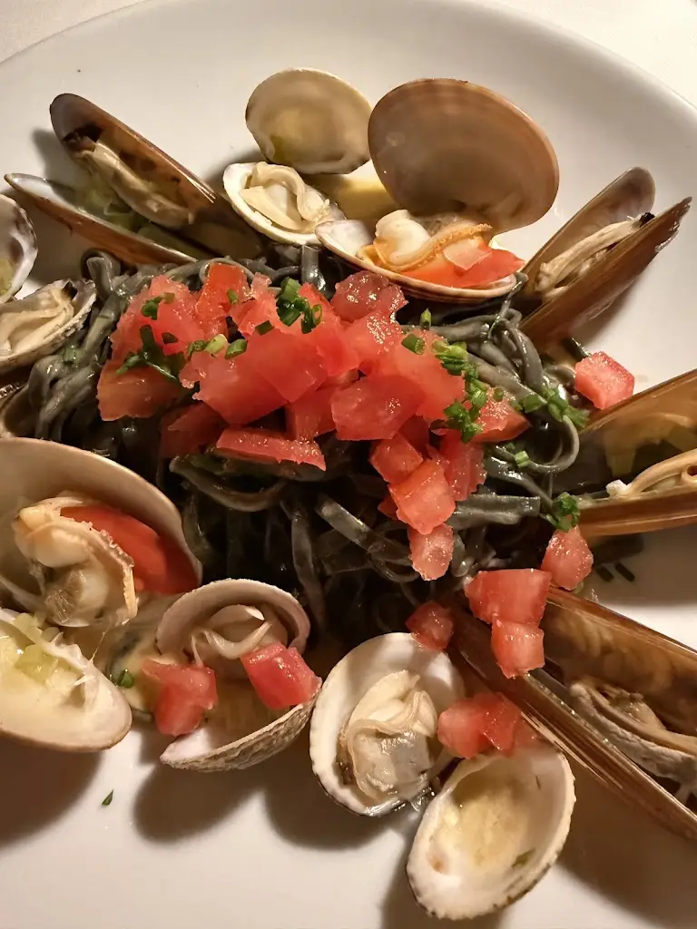 Paola_SCORPINA_Khalándrion_review