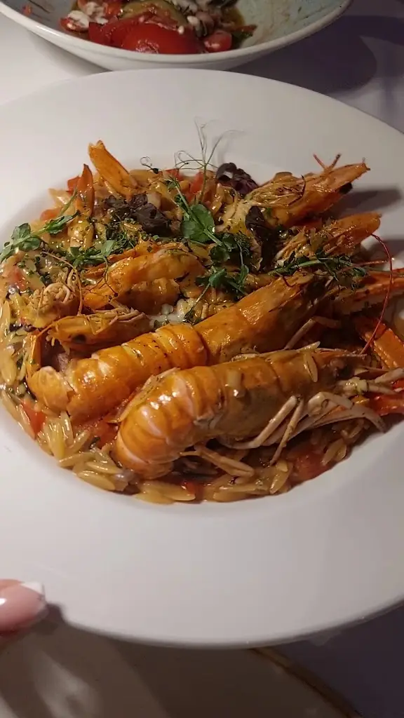 SCORPINA_Khalándrion_slider_image_2