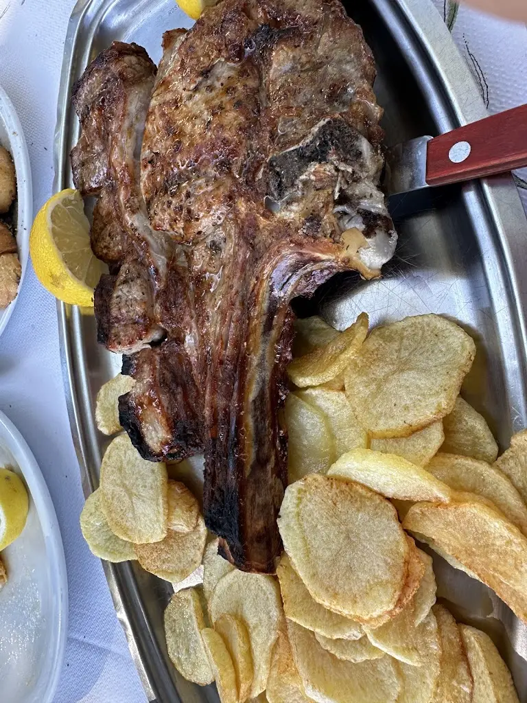 Mouria_Kítsi_slider_image_3