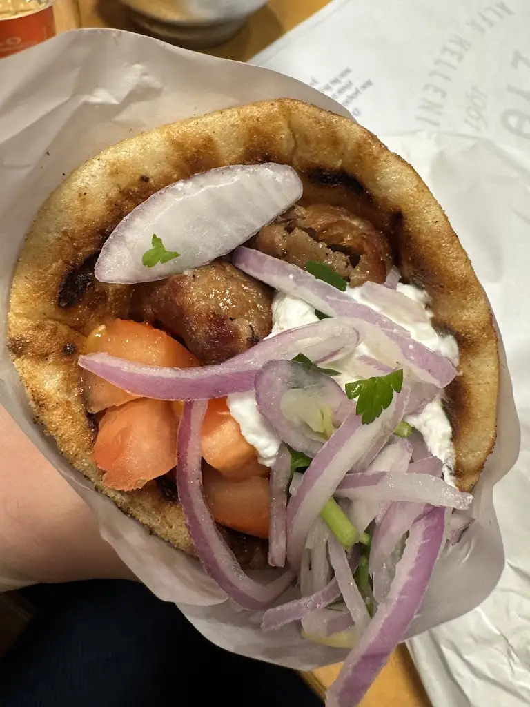 Alexander Leonidas_Kypseli Kalamaki_Kipséli_review