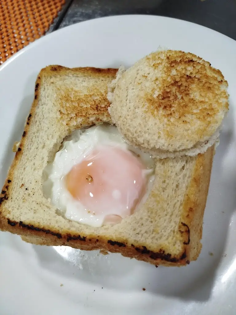 Menü_Μπραχάμες Μεζεδοπωλείο_Agios Dimitrios_Bild_3