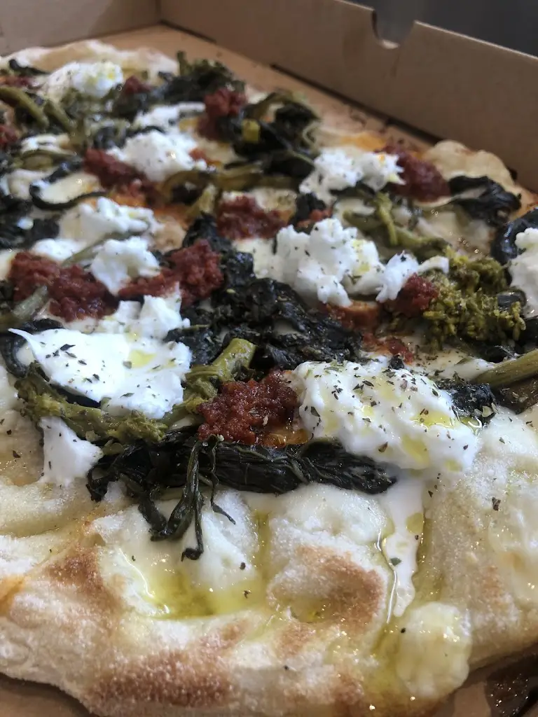 Menu_PinsaMe_Kipséli_image_7